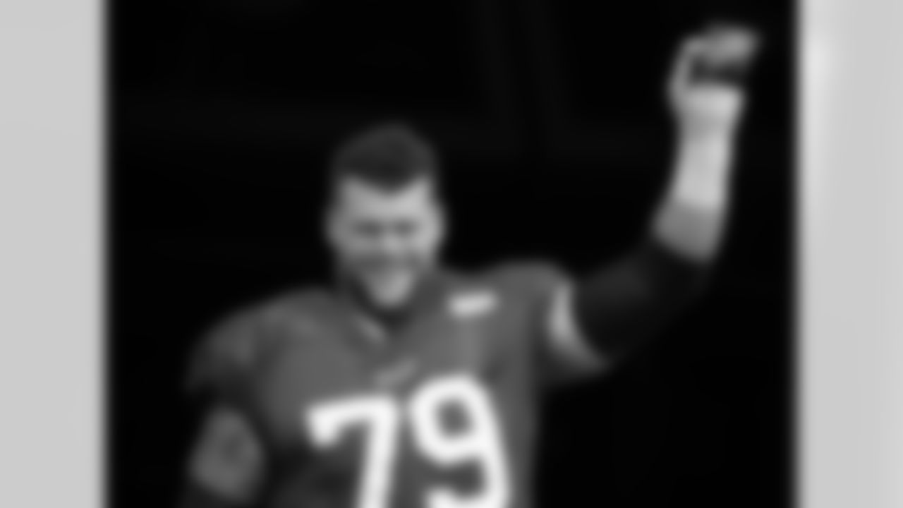 Spencer Brown. Buffalo Bills Week 2 practice, September 14, 2022 at One Bills Drive.