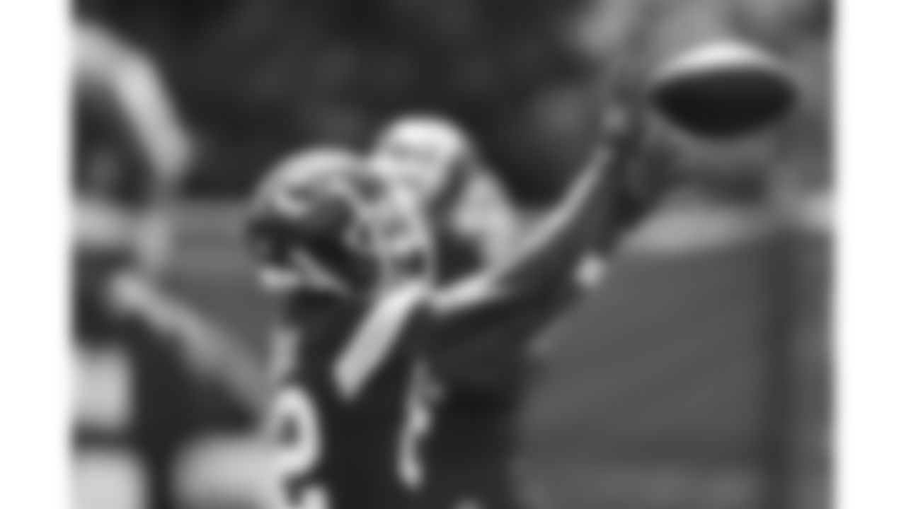 Kansas City Chiefs wide receiver Jimmy Holiday (82) at practice during phase 3 OTAs on Wednesday, June 11, 2025 in Kansas City, MO.