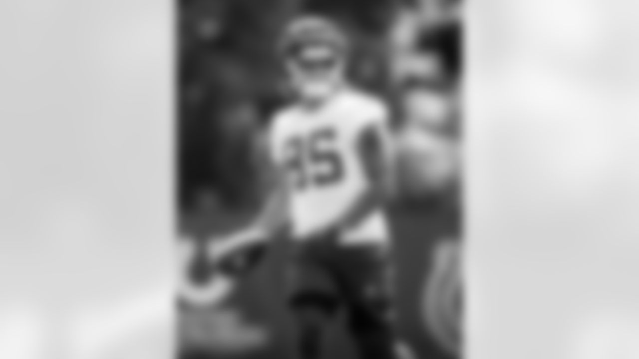 85 TE Drew Ogletree