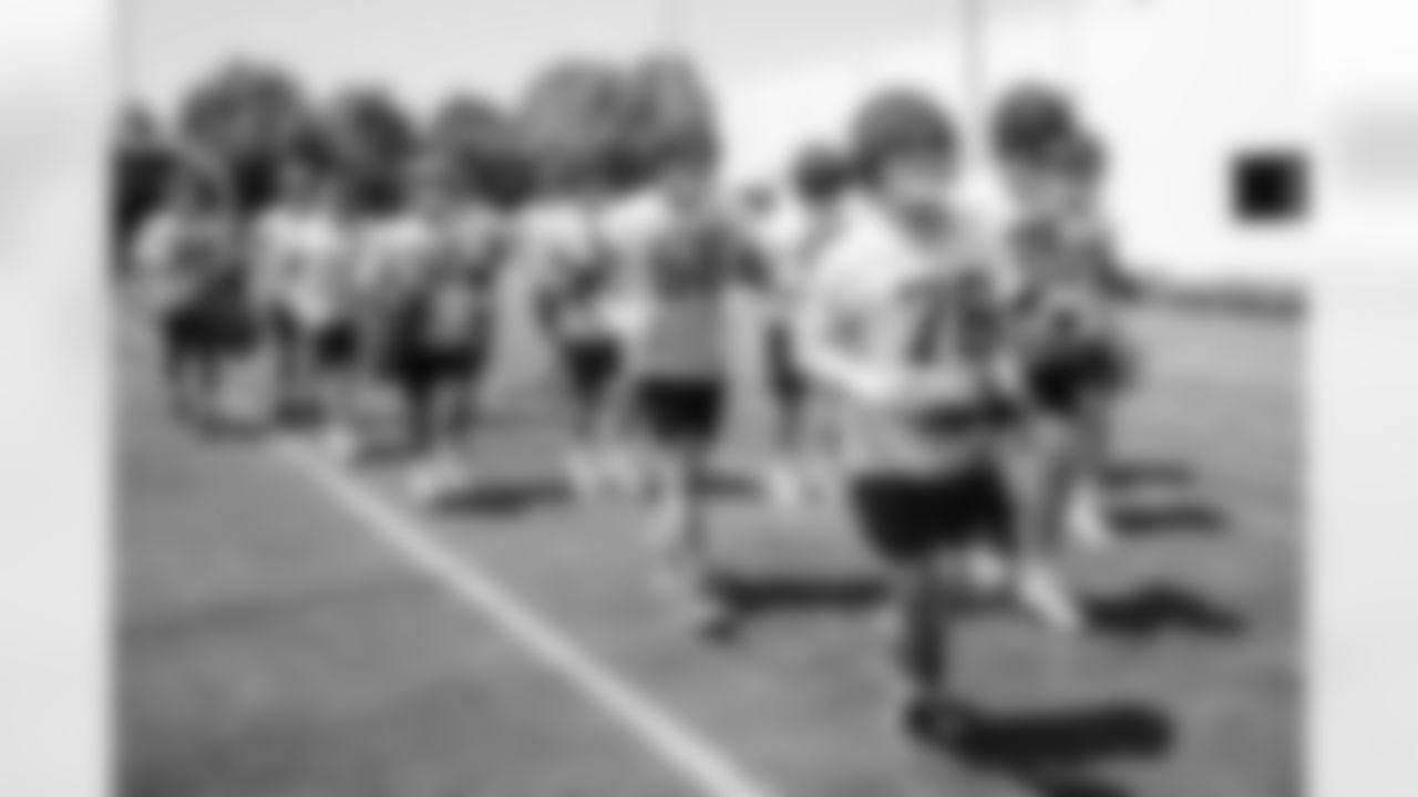 78 C Ryan Kelly, 75 C/G Will Fries, 56 G Quenton Nelson, 60 G Tanor Bortolini, 79 T Bernhard Raimann, 64 G Arlington Hambright