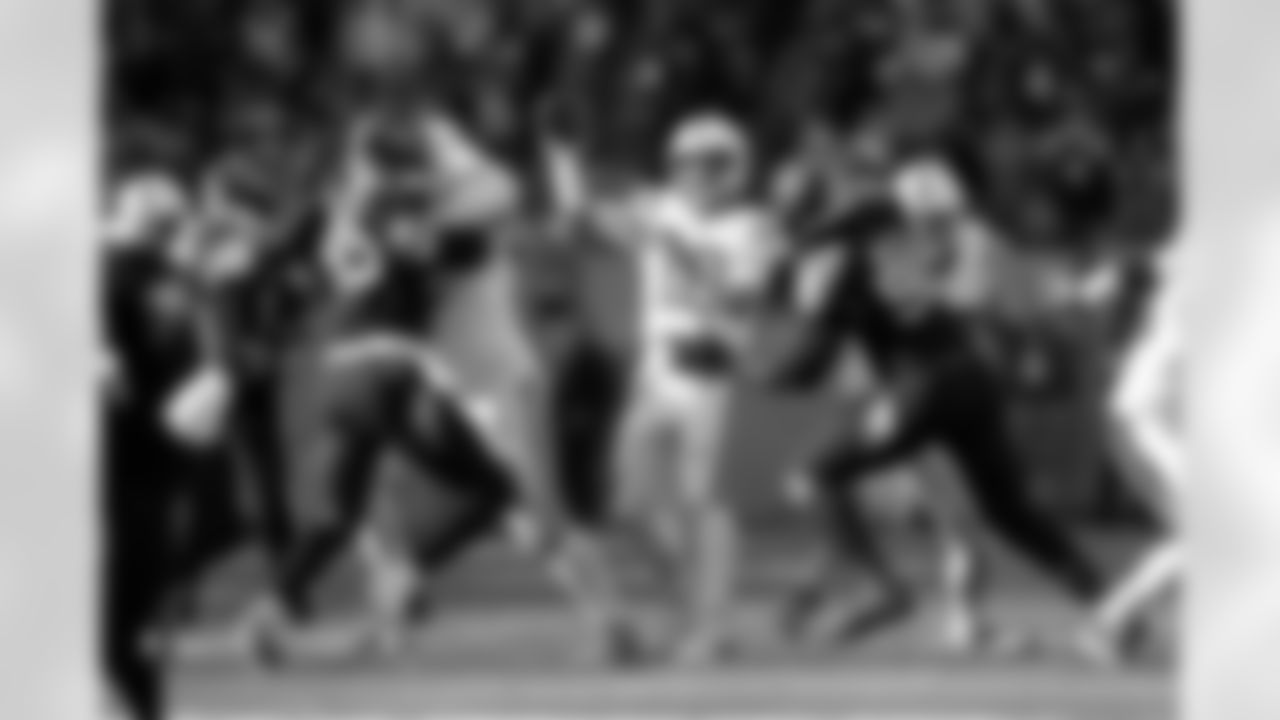 10 QB Gardner Minshew