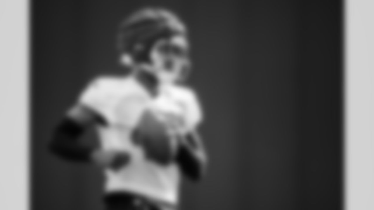 LB E.J. Speed #45